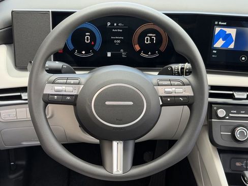 New 2026 Hyundai Tucson SE image 13