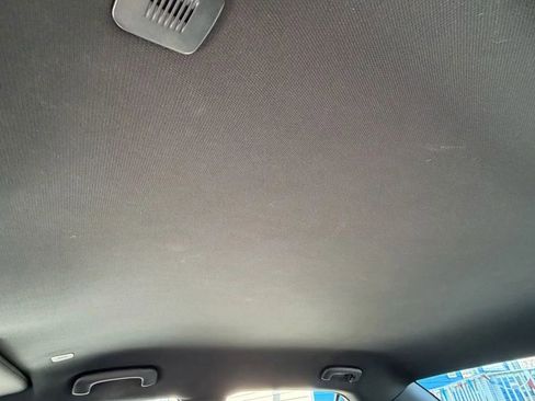 Used 2021 Chrysler 300 S image 44