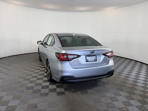 Used 2025 Subaru Legacy Premium image 8