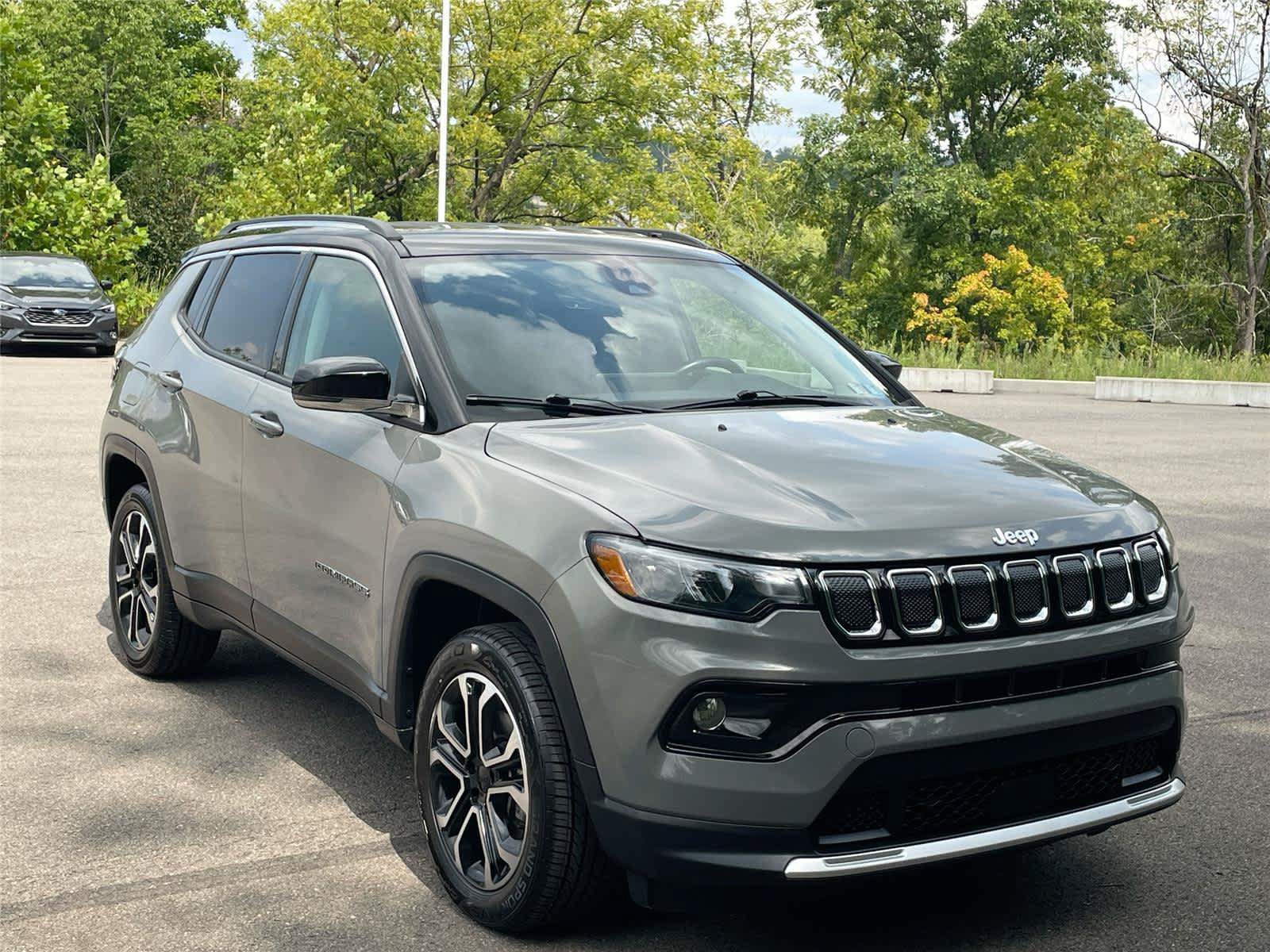 Used 2022 Jeep Compass Limited AWD/4WD image 7