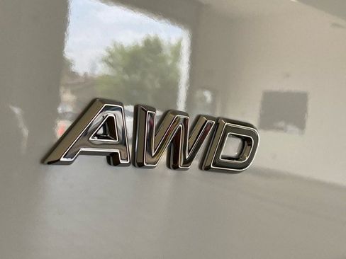 New 2025 Ford Transit 250 148 Medium Roof Extended AWD w/ Load Area Protection Package image 8