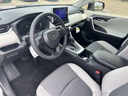 New 2025 Toyota RAV4 XLE image 30