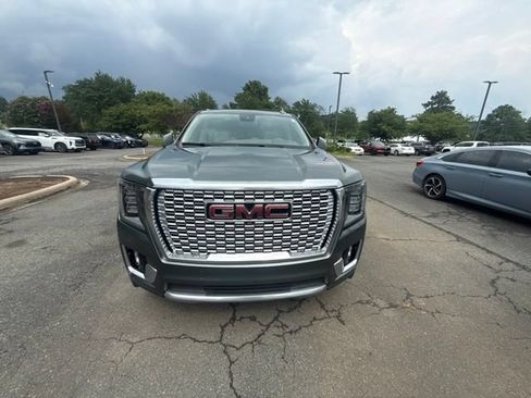 Used 2023 GMC Yukon Denali AWD/4WD image 1