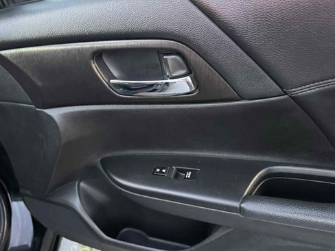 Used 2013 Honda Accord EX-L image 44