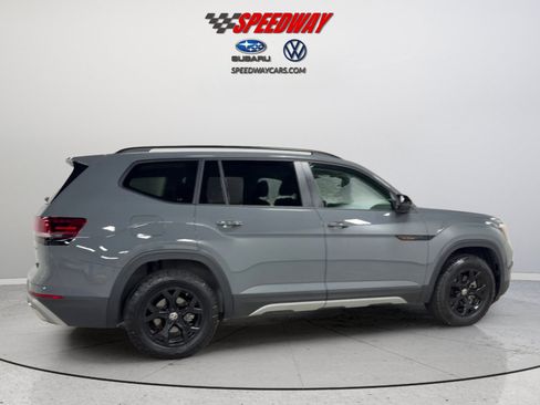 Certified 2026 Volkswagen Atlas Peak Edition AWD/4WD image 5