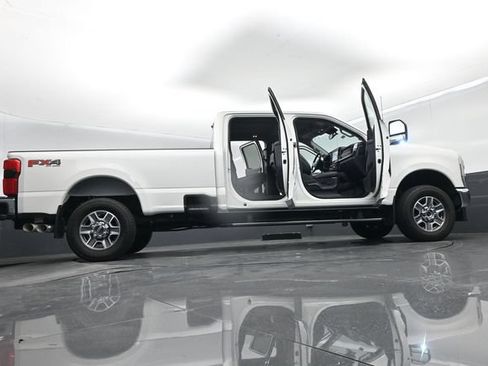 Used 2024 Ford F250 Lariat w/ Lariat Ultimate Package AWD/4WD image 77