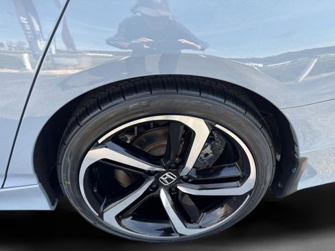 Used 2022 Honda Accord Sport image 30