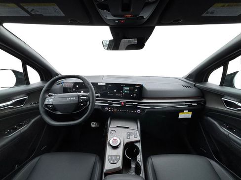 New 2026 Kia Sportage X-Line Prestige image 9