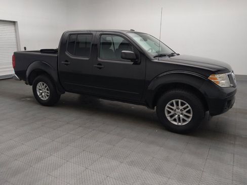 Used 2016 Nissan Frontier SV image 11