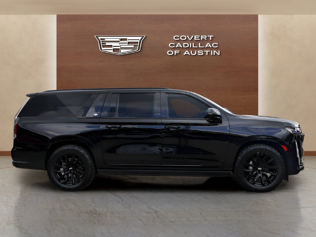 Certified 2023 Cadillac Escalade ESV Sport Platinum w/ LPO, ONYX Package AWD/4WD image 5
