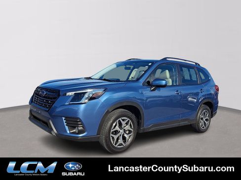 Used 2022 Subaru Forester Premium image 1