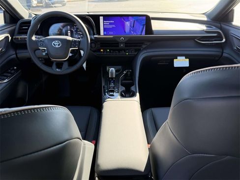 New 2026 Toyota Crown XLE image 2