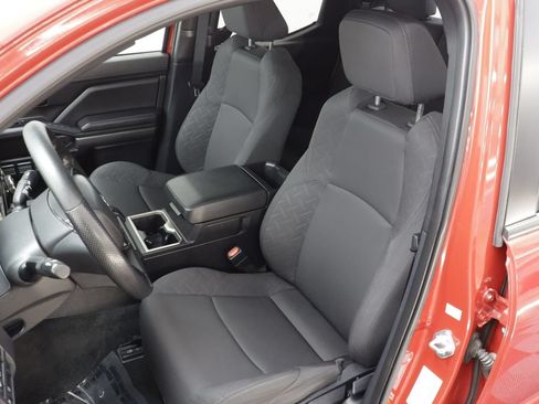 Used 2025 Toyota Tacoma SR5 AWD/4WD image 13