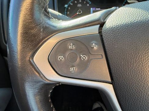 Used 2018 Chevrolet Colorado LT w/ Redline Special Edition AWD/4WD image 13