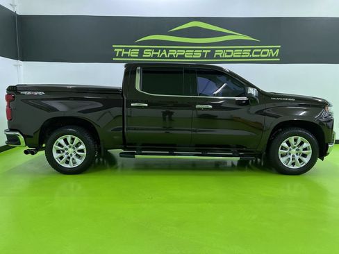 Used 2019 Chevrolet Silverado 1500 LTZ w/ LTZ Plus Package AWD/4WD image 11