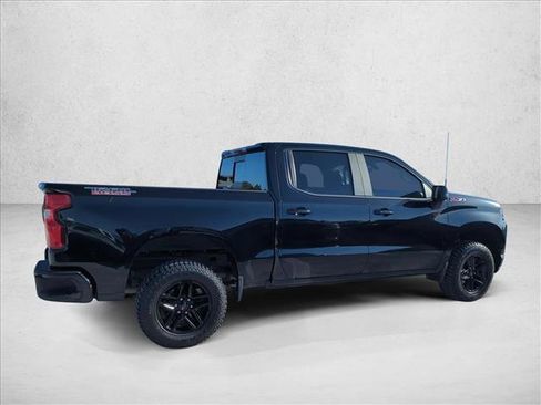 Used 2020 Chevrolet Silverado 1500 LT Trail Boss image 4
