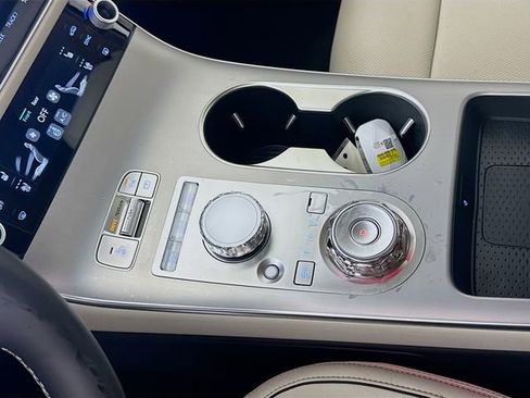 New 2026 Genesis GV70 2.5T Advanced image 15