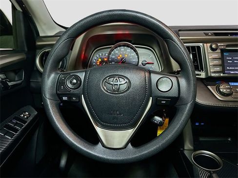 Used 2014 Toyota RAV4 XLE image 26