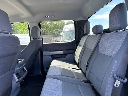Used 2024 Ford F250 XLT image 13