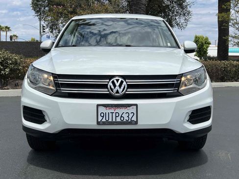 Used 2014 Volkswagen Tiguan S AWD/4WD image 9