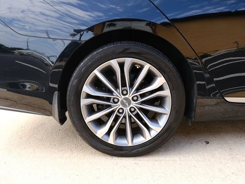 Used 2015 Hyundai Genesis 3.8 RWD image 19