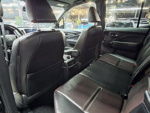 Used 2017 Honda Ridgeline Black Edition image 31
