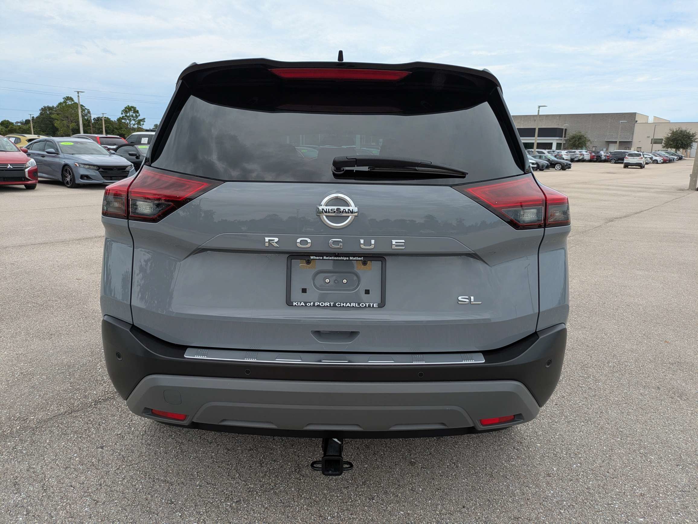 Used 2021 Nissan Rogue SL w/ Premium Package FWD image 5