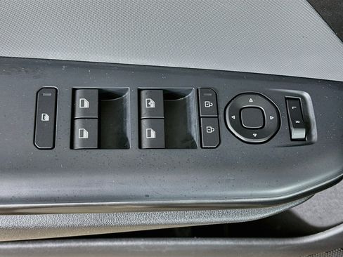 Used 2025 Kia K4 FWD image 15