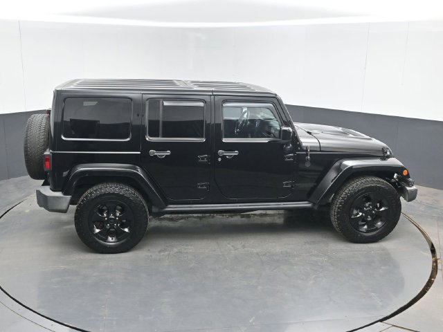 Used 2015 Jeep Wrangler Unlimited Sahara AWD/4WD image 39