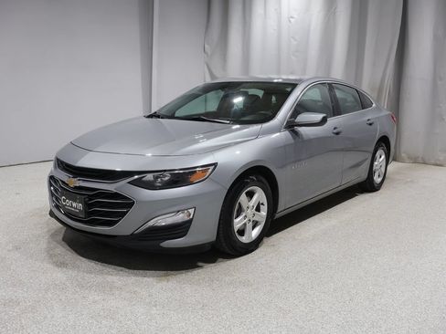 Used 2025 Chevrolet Malibu LS w/ Driver Confidence Package FWD image 6