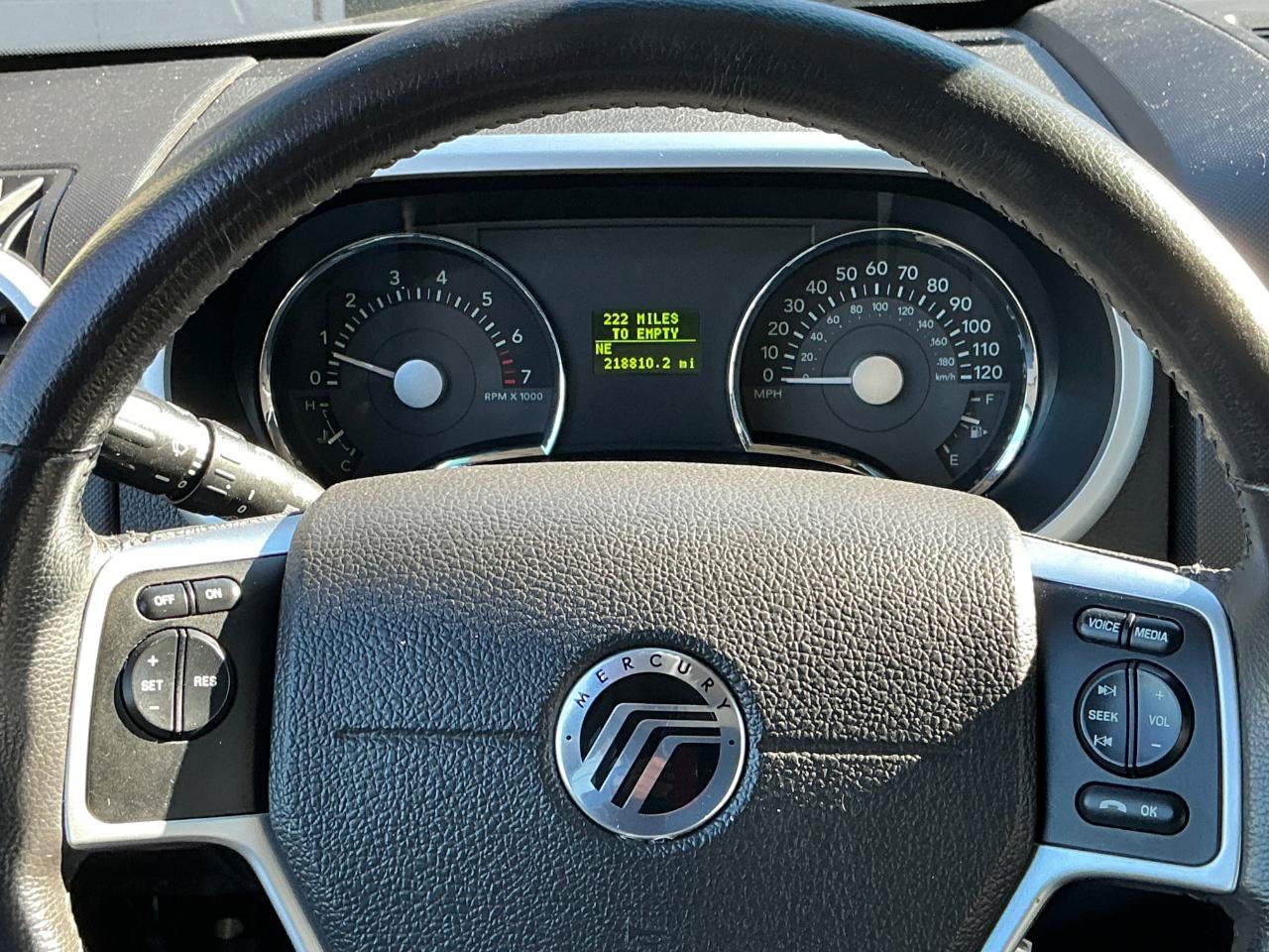 Used 2008 Mercury Mountaineer Premier AWD/4WD image 25