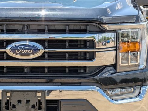 Used 2022 Ford F150 Lariat RWD image 9