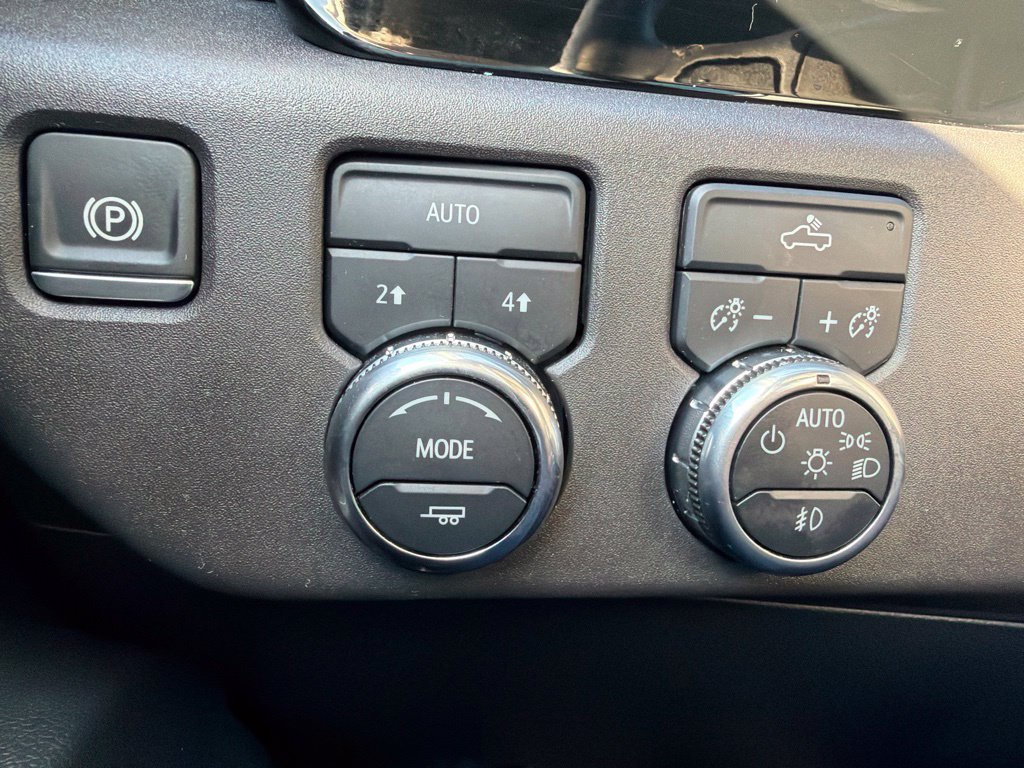 Used 2024 GMC Sierra 1500 Elevation AWD/4WD image 15