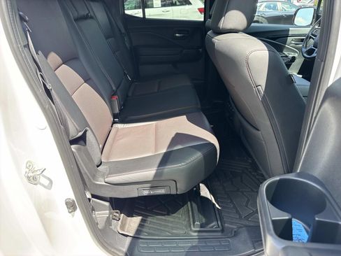 Used 2024 Honda Ridgeline Black Edition image 26