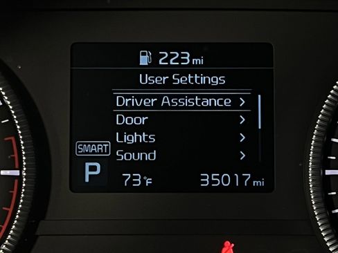 Used 2022 Kia Telluride EX w/ EX Premium Package image 15