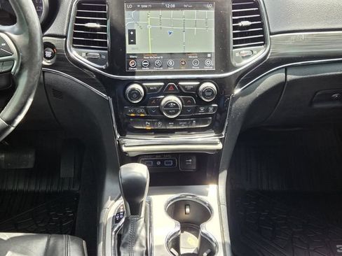 Used 2022 Jeep Grand Cherokee Limited AWD/4WD image 14