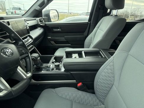 Used 2025 Toyota Tundra SR5 image 3