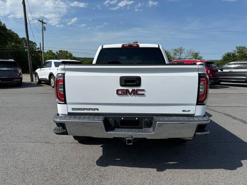 Used 2018 GMC Sierra 1500 SLT w/ SLT Premium Package AWD/4WD image 5