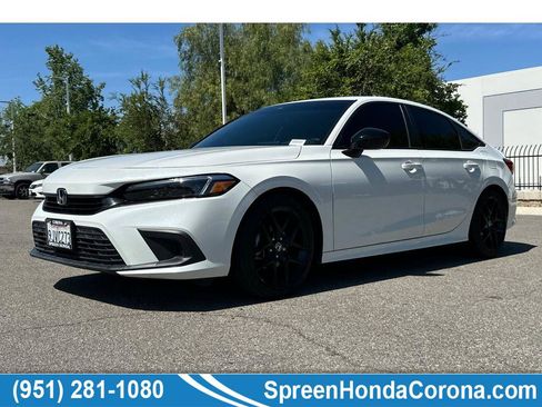 Used 2024 Honda Civic Sport image 1