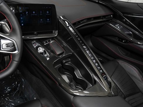 Used 2024 Chevrolet Corvette Stingray Premium Cpe w/ Stealth Interior Trim Package RWD image 43