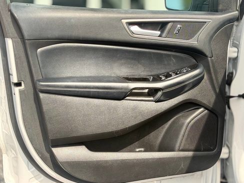 Used 2017 Ford Edge SEL w/ Equipment Group 201A FWD image 12
