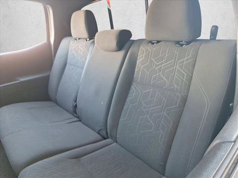 Used 2017 Toyota Tacoma TRD Sport w/ Tow Package image 16