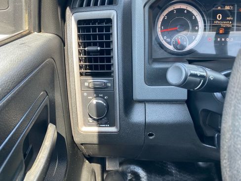Used 2019 RAM 1500 Tradesman AWD/4WD image 22