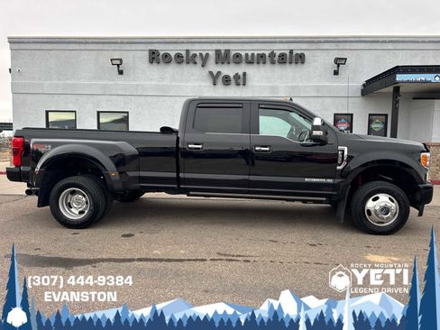 Used 2019 Ford F350 Platinum w/ Platinum Ultimate Package image 2