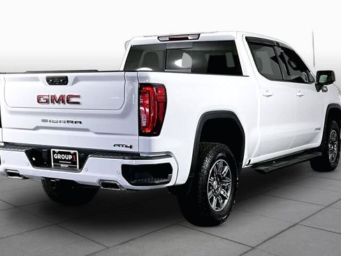 Certified 2024 GMC Sierra 1500 AT4 w/ AT4 Premium Package AWD/4WD image 13
