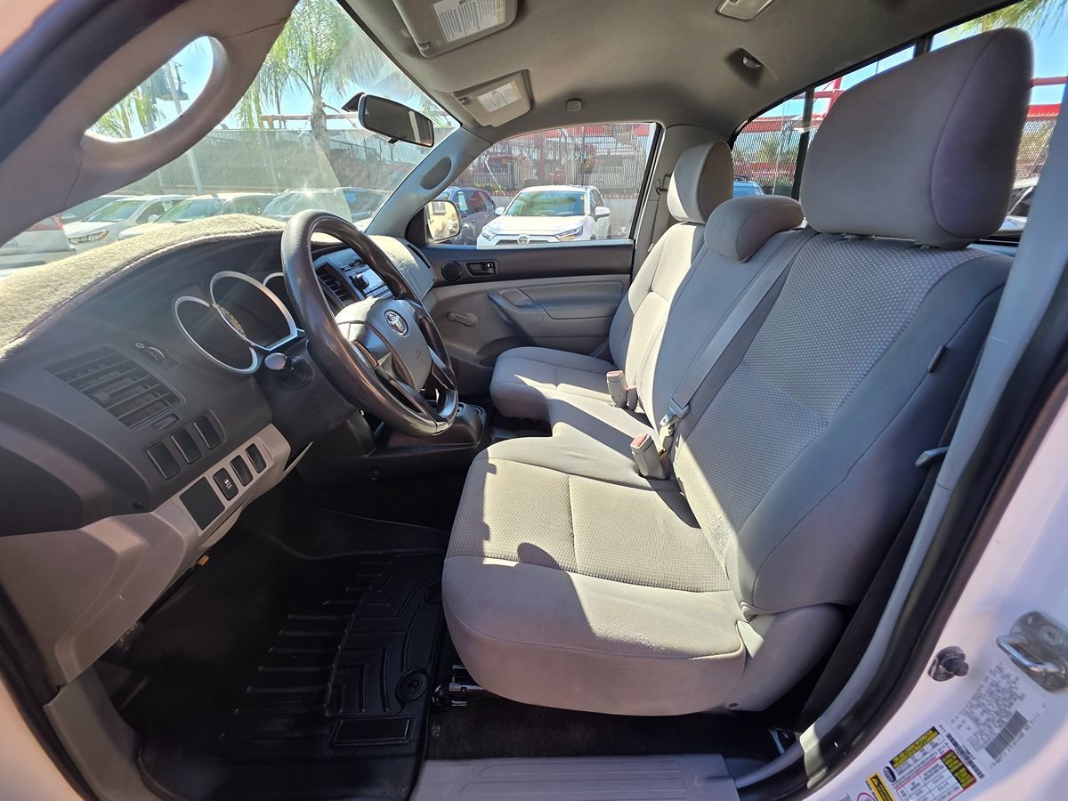 Used 2012 Toyota Tacoma 2WD Regular Cab image 19