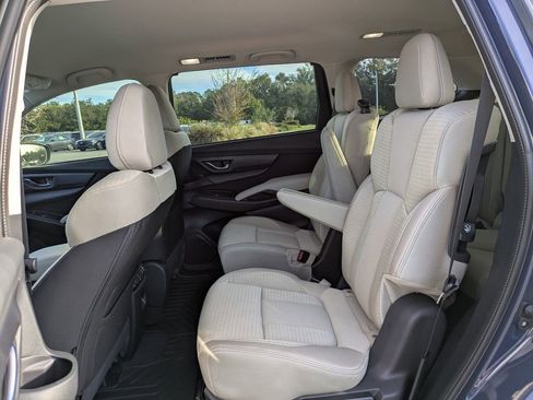 Used 2025 Subaru Ascent Premium image 13