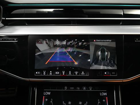 Used 2022 Audi S8 image 37