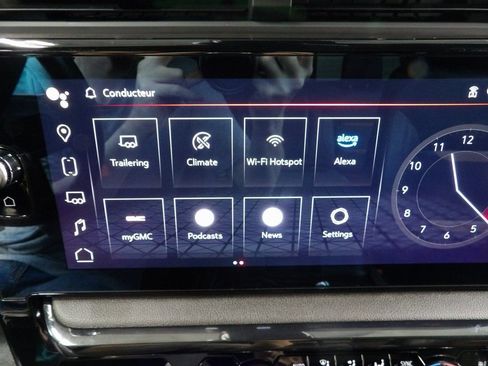 Used 2024 GMC Sierra 2500 AT4 w/ AT4 Premium Plus Package image 20