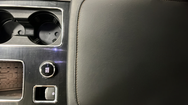 Used 2025 Lincoln Aviator AWD image 19
